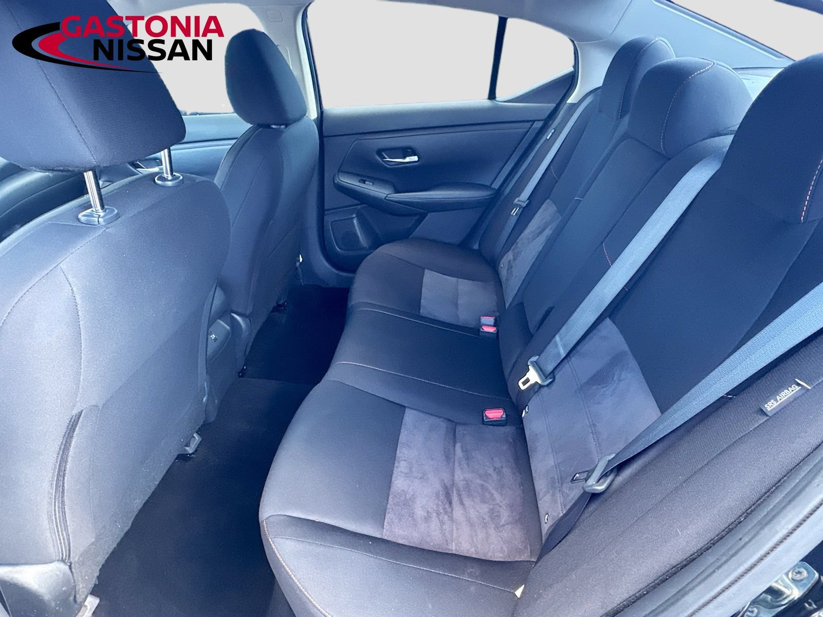 Used 2023 Nissan Sentra SR w/ Electronics Package FWD image 27