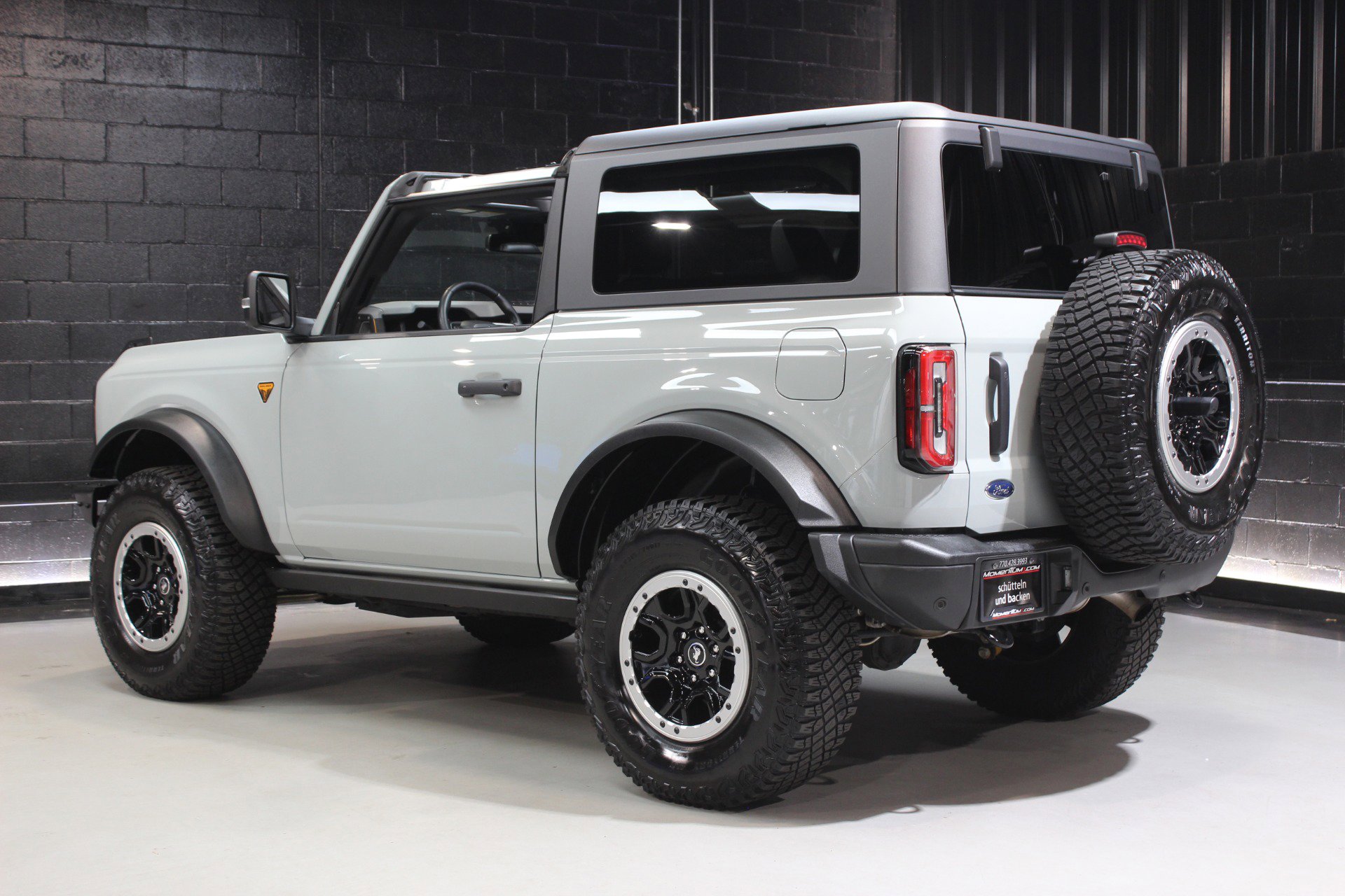 Used 2022 Ford Bronco Badlands image 12