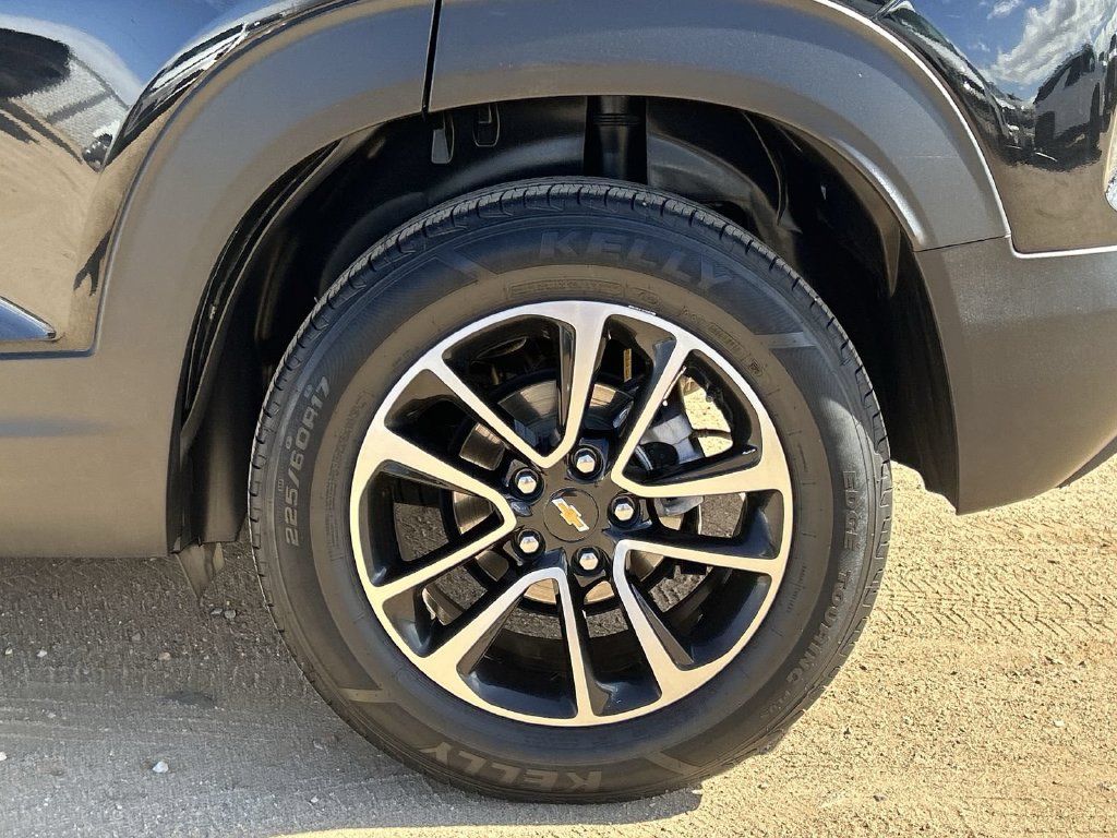 Certified 2024 Chevrolet TrailBlazer LT AWD/4WD image 37