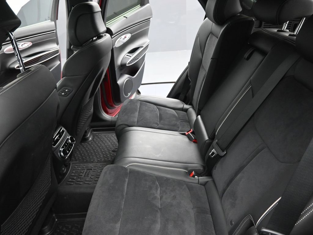 Used 2022 Genesis GV70 3.5T Sport w/ Sport Prestige Package image 15