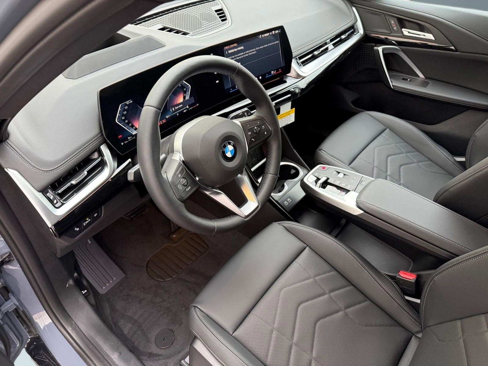 Used 2026 BMW X1 xDrive28i image 4