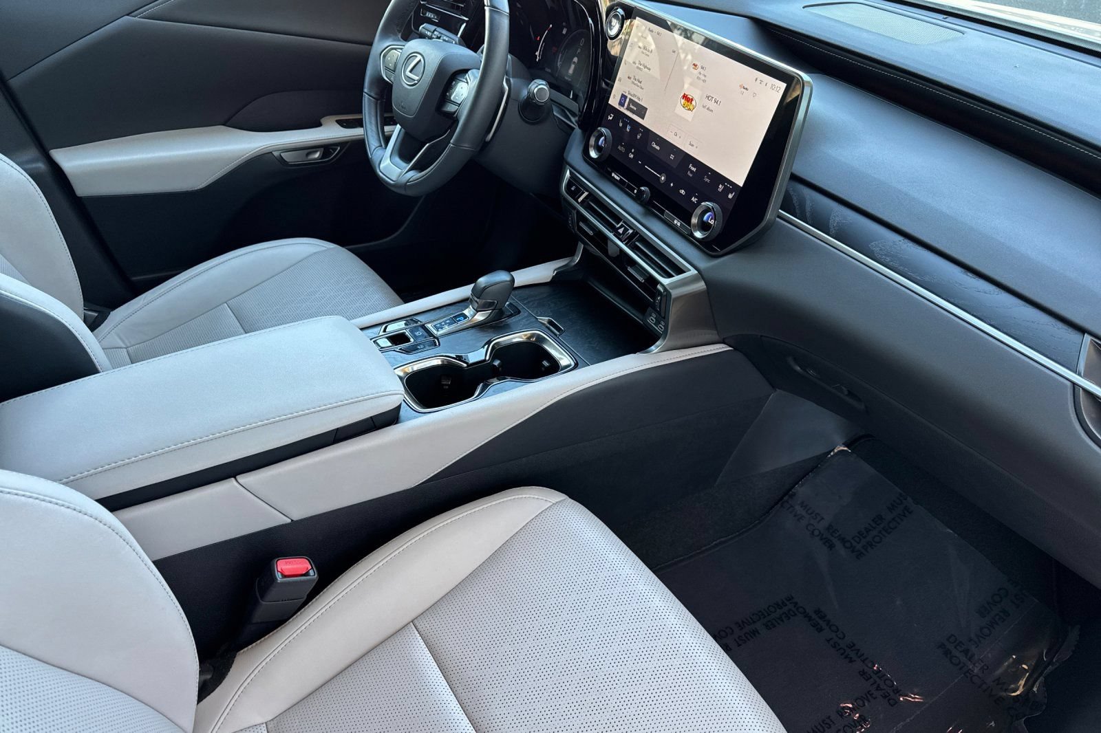 Certified 2023 Lexus RX 350 Premium Plus w/ Cold Area Package FWD image 19