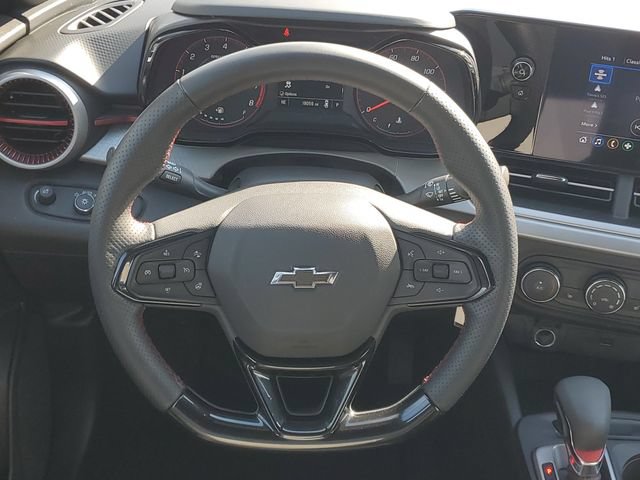 Certified 2025 Chevrolet Trax RS w/ Driver Confidence Package FWD image 11
