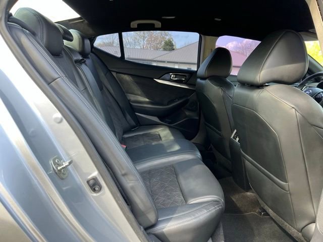 Used 2016 Nissan Maxima SR w/ Interior Lighting Package FWD image 19