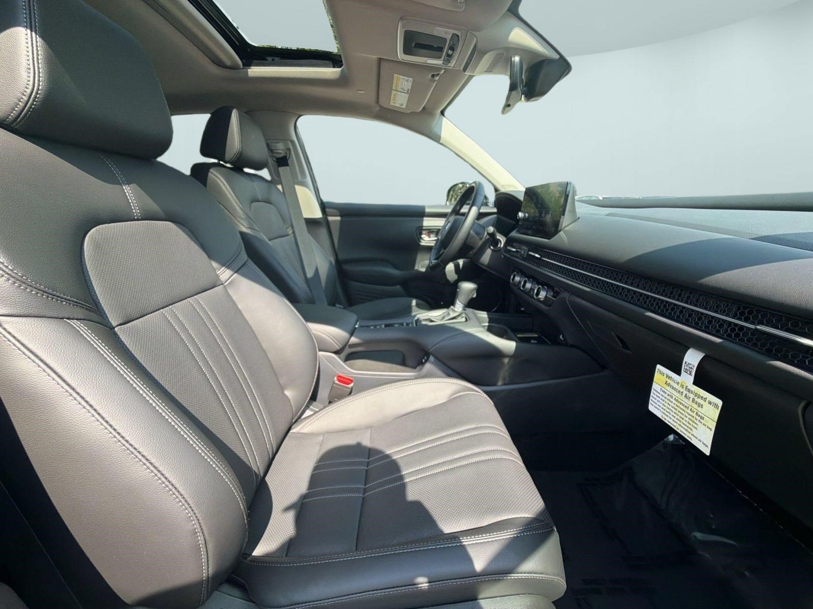 Used 2025 Honda HR-V EX-L image 30