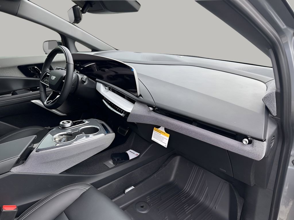 New 2026 Cadillac Optiq Sport 1 w/ LPO, Floor Liner Package AWD/4WD image 14