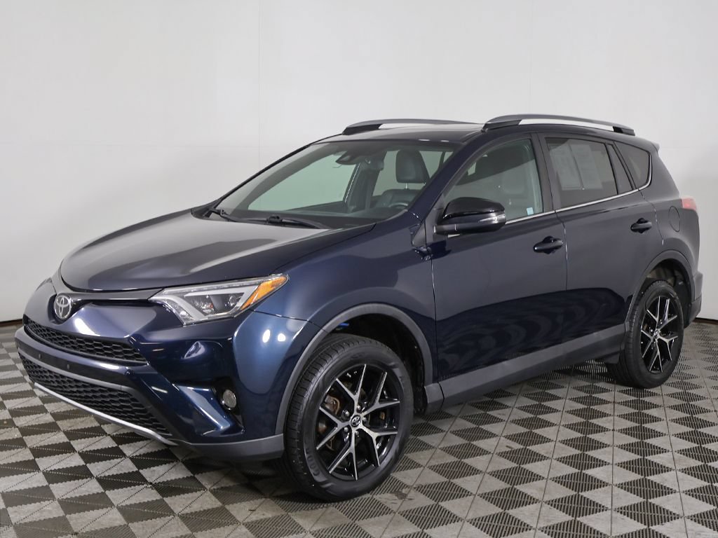 Used 2017 Toyota RAV4 SE AWD/4WD image 8
