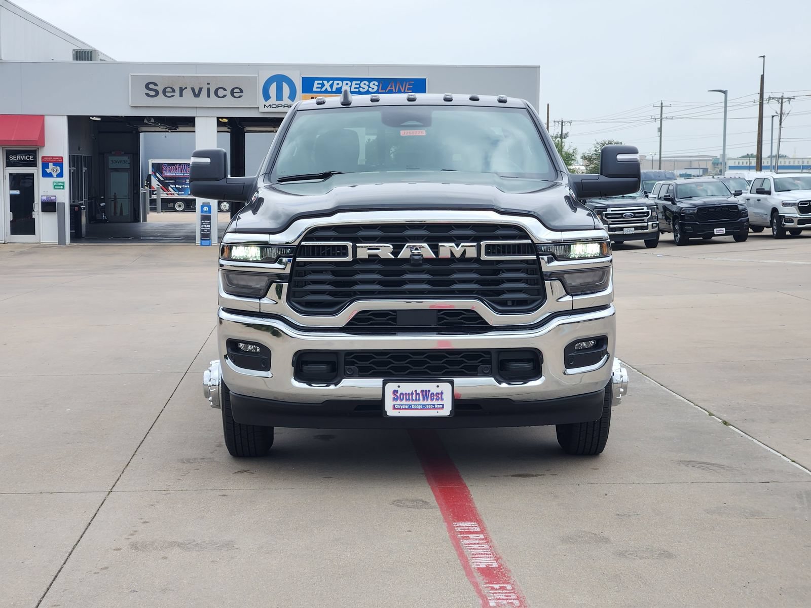 New 2026 RAM 3500 Tradesman AWD/4WD image 6