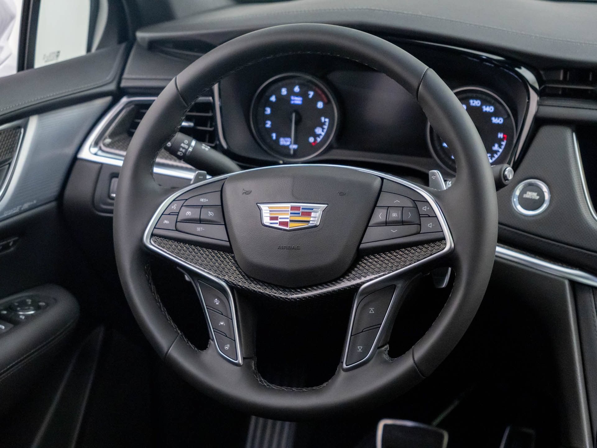 New 2026 Cadillac XT5 Sportv w/ LPO, Red Accent Package AWD/4WD image 10