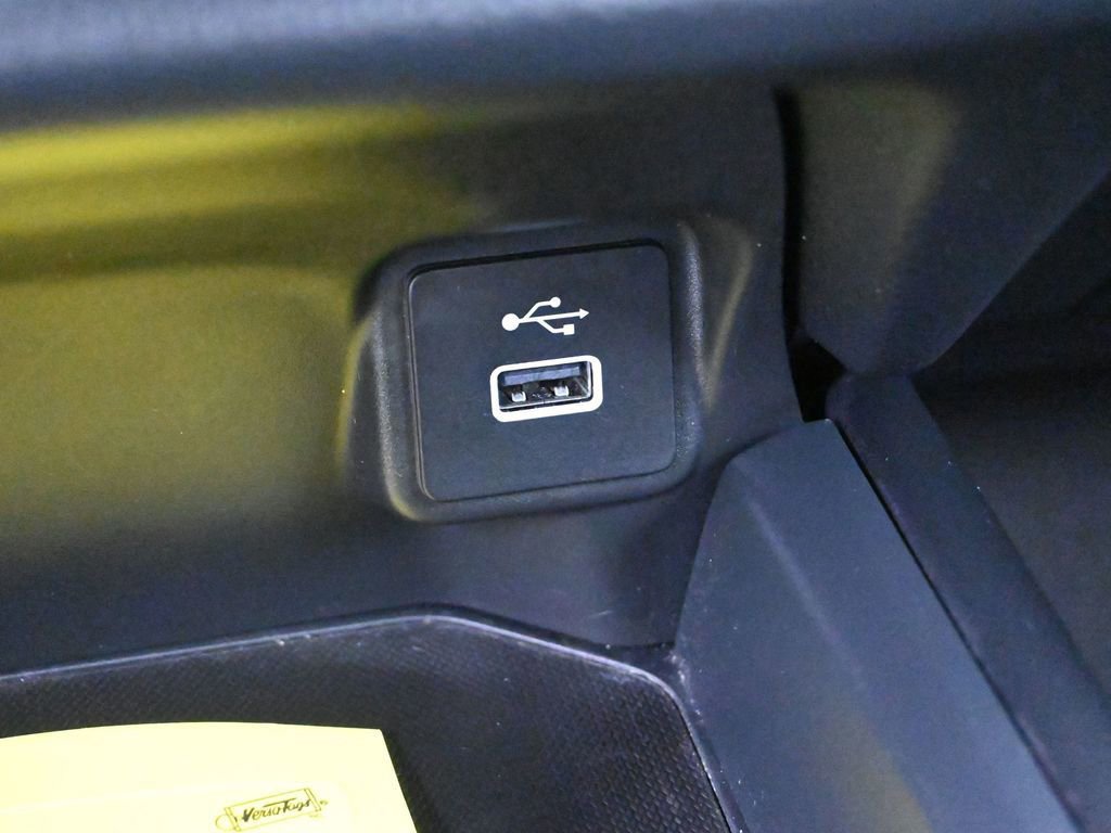 Used 2025 Honda HR-V Sport image 19