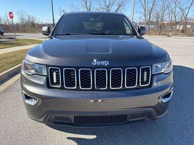 Used 2017 Jeep Grand Cherokee Laredo w/ Quick Order Package 23E image 2