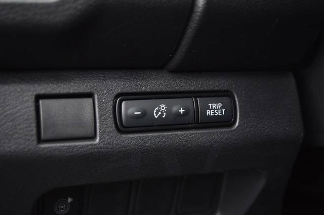 New 2026 Nissan Frontier S image 14