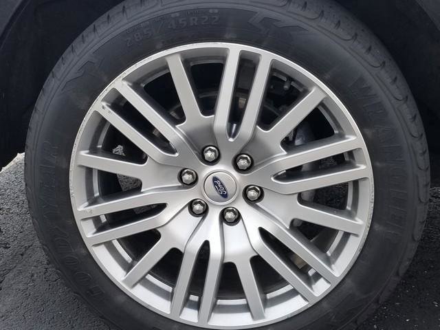Used 2023 Ford Expedition Platinum AWD/4WD image 27
