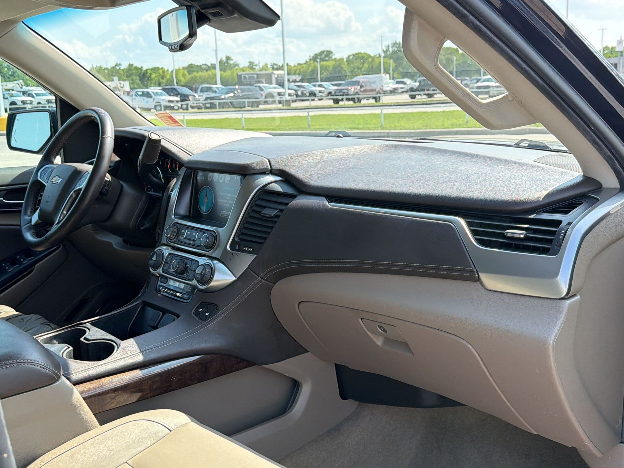 Used 2018 Chevrolet Tahoe LT w/ Texas Edition Package RWD image 30