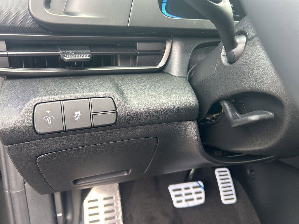 New 2026 Hyundai Elantra SEL Sport Premium image 18