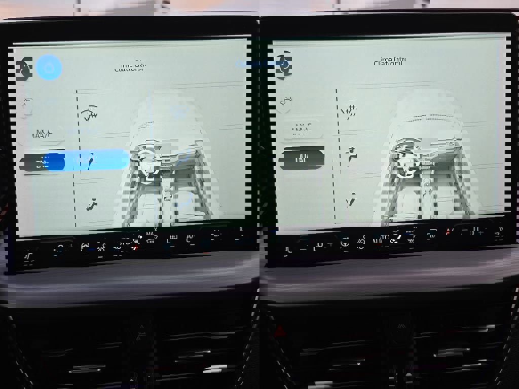 New 2026 Ford Escape SE w/ PHEV Premium Package image 31