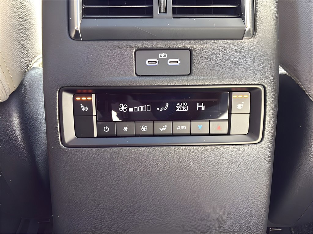 New 2026 MAZDA CX-90 Plug-In Hybrid w/Premium Sport image 32