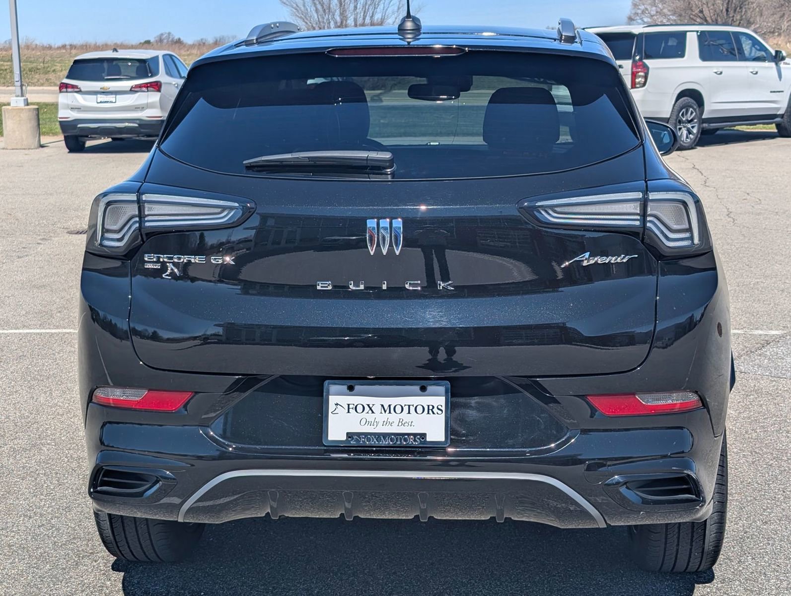 Used 2024 Buick Encore GX Avenir w/ Avenir Convenience Package image 5