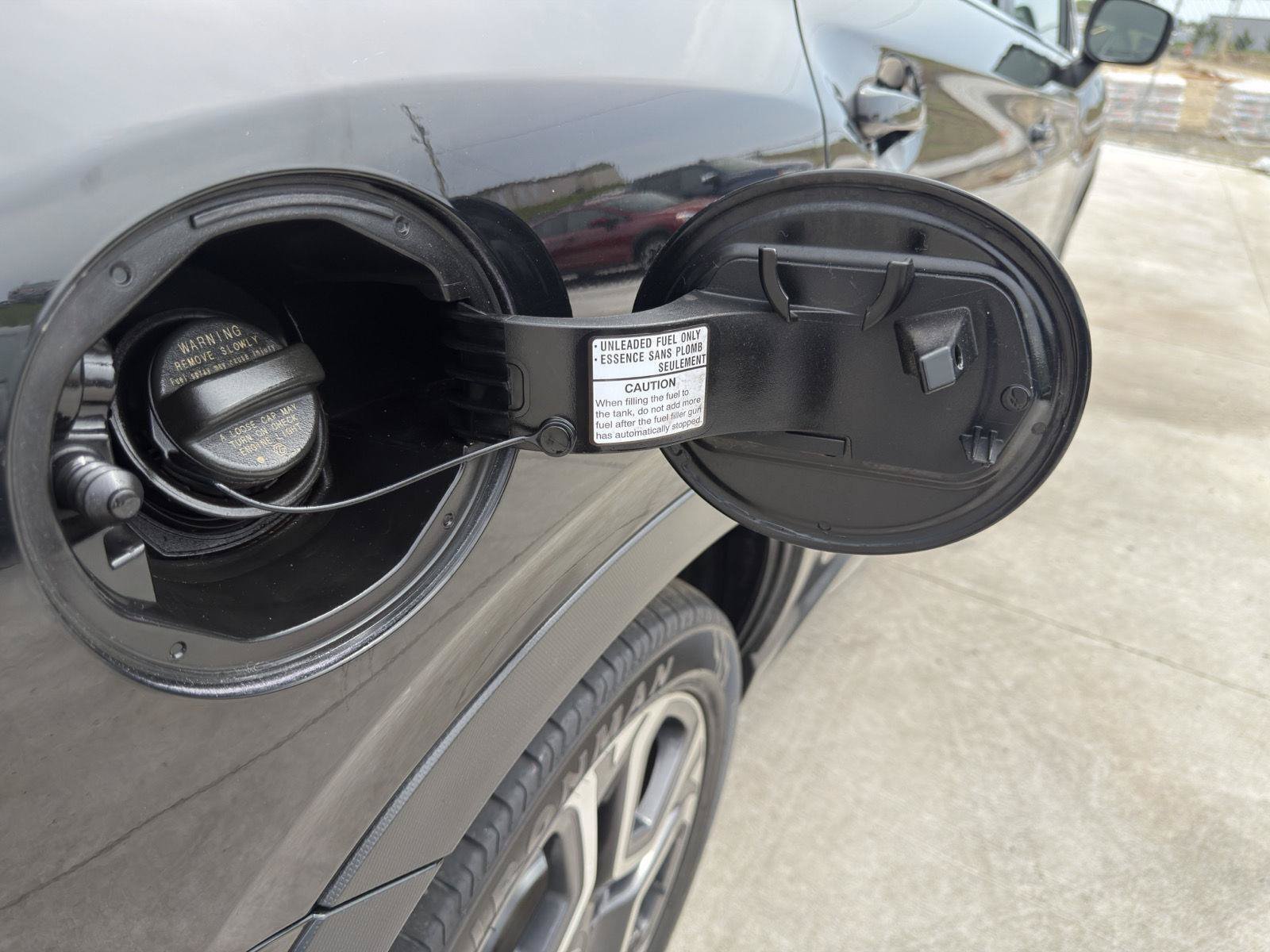 Used 2023 Subaru Ascent Limited AWD/4WD image 18