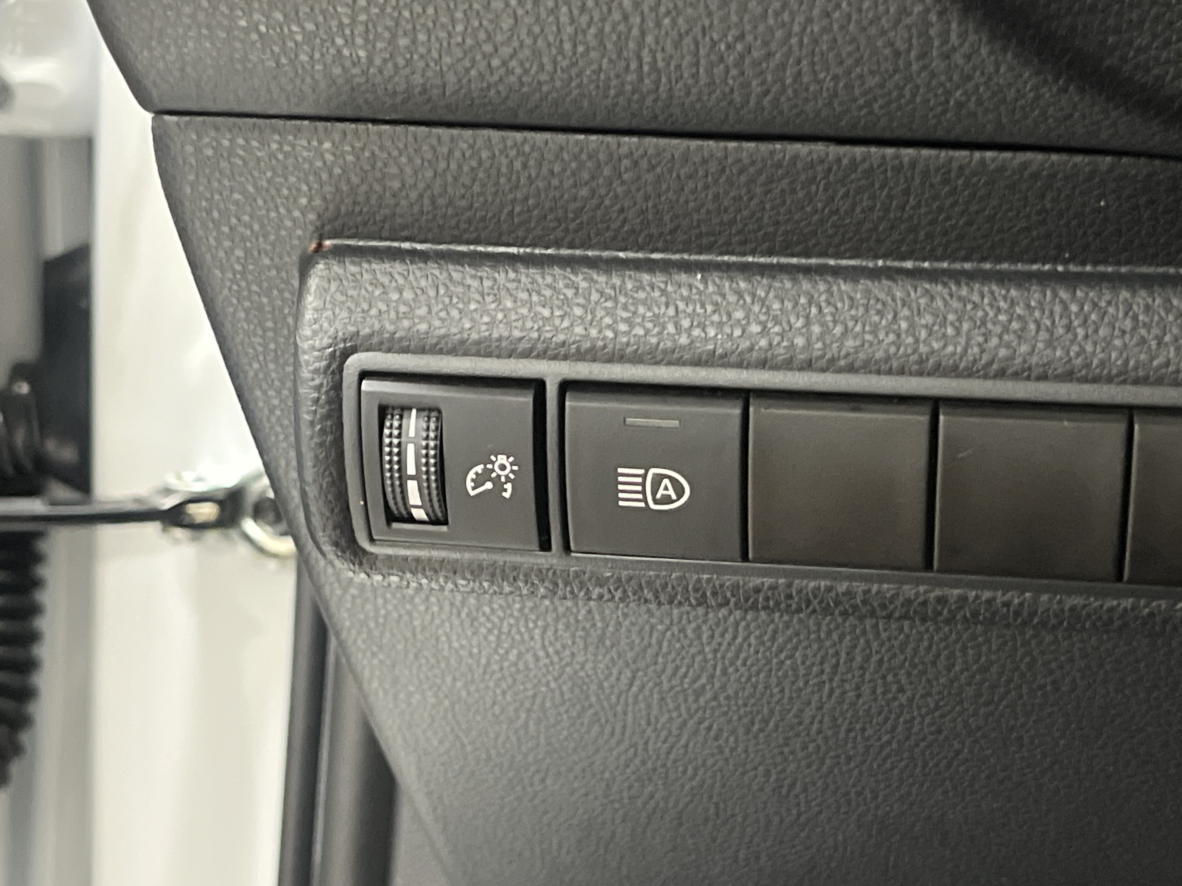 Used 2023 Toyota Corolla LE FWD image 35