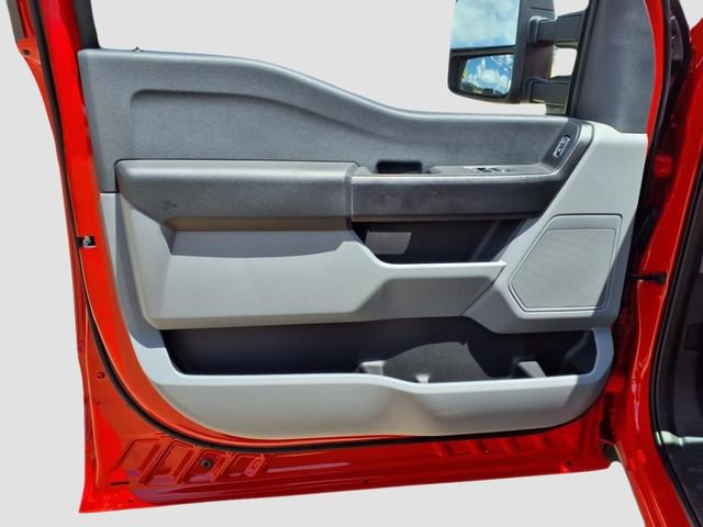 New 2025 Ford F250 XL RWD image 21