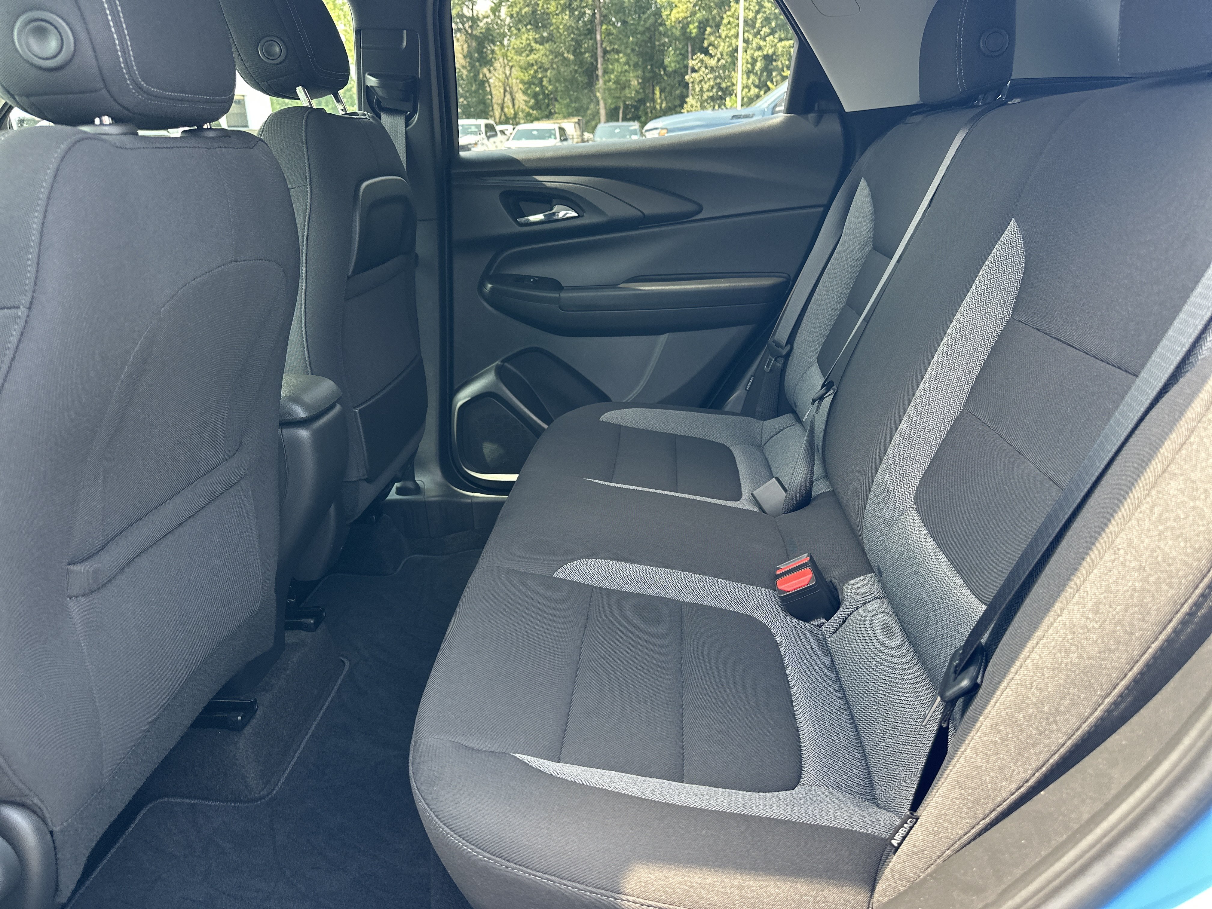 Used 2024 Chevrolet TrailBlazer LS w/ LS Convenience Package FWD image 21
