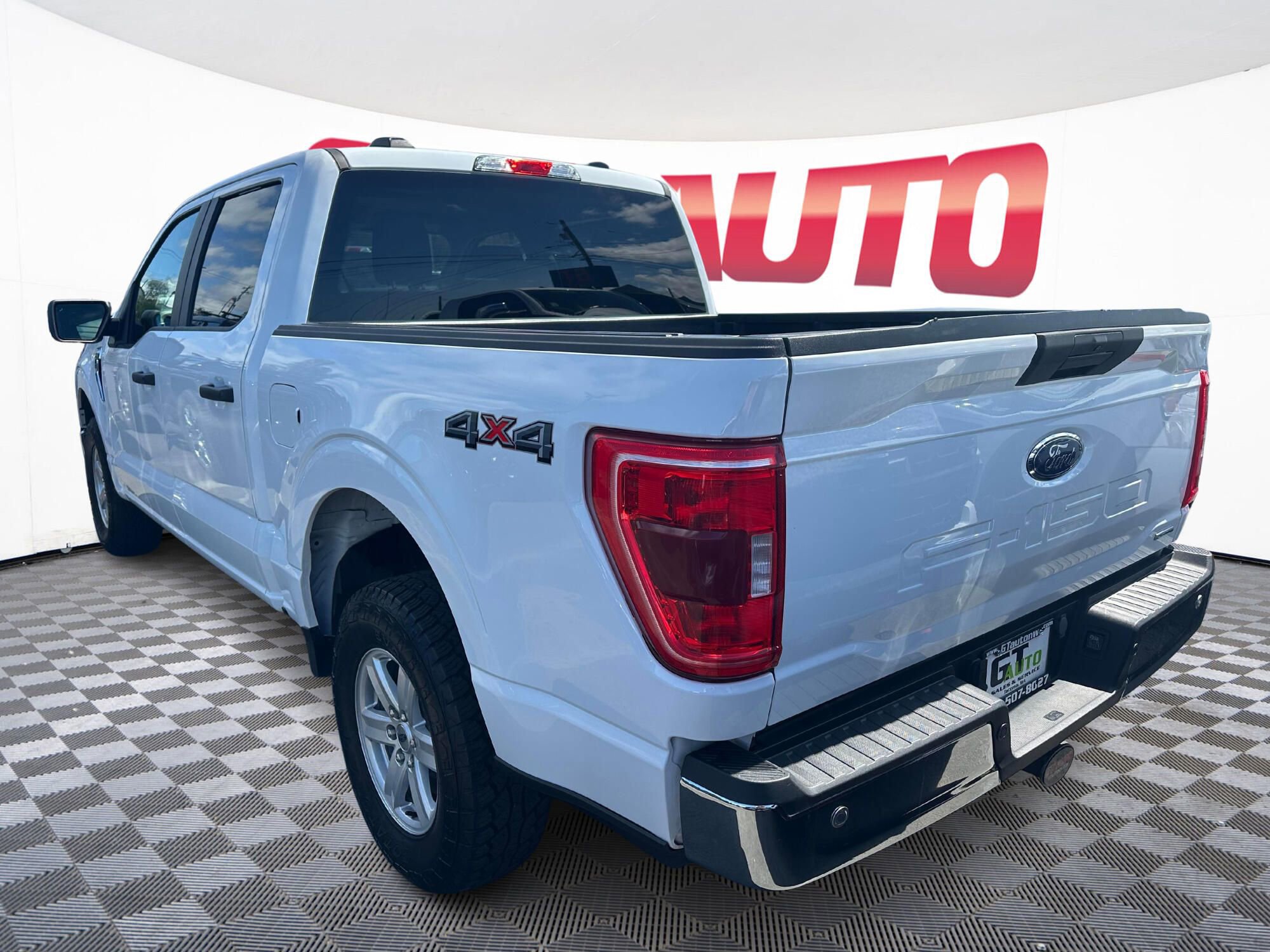 Used 2023 Ford F150 XLT image 5