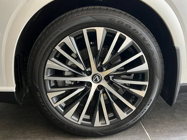 Used 2024 Lexus RX 350 Premium Plus w/ Convenience Package FWD image 9