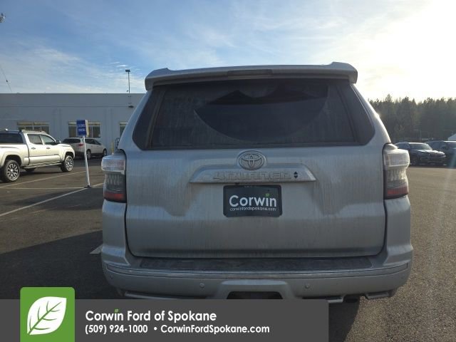 Used 2015 Toyota 4Runner Limited image 11