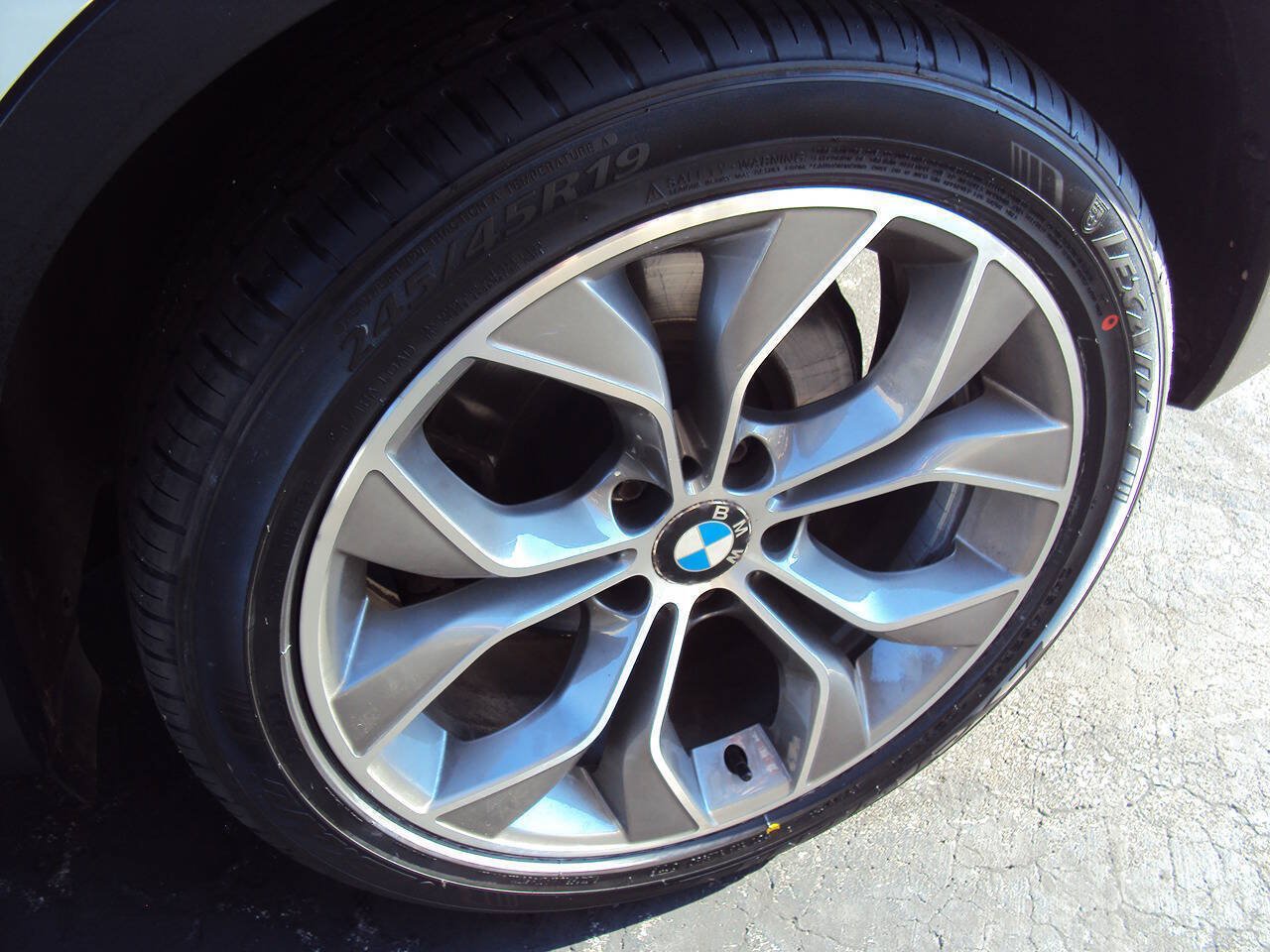 Used 2016 BMW X3 xDrive28i AWD/4WD image 11