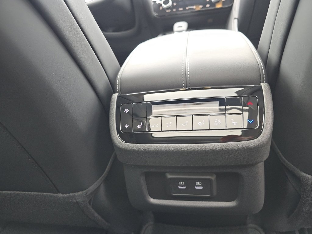New 2026 INFINITI QX60 Luxe w/ Cargo Package image 25