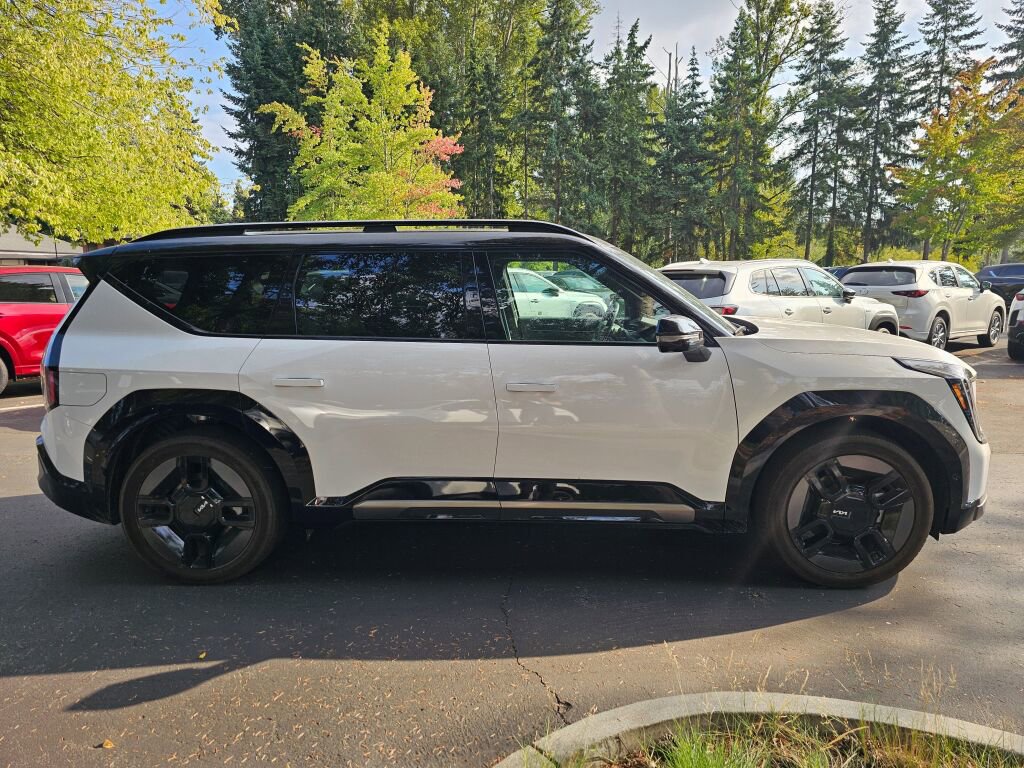 New 2026 Kia EV9 GT-Line image 4