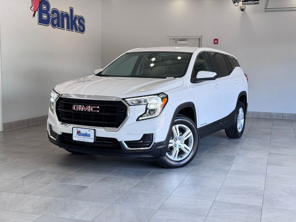 Used 2022 GMC Terrain SLE AWD/4WD image 2