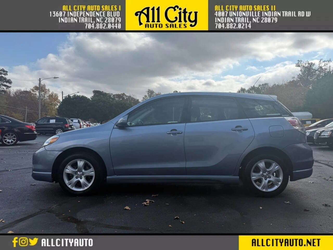 Used 2008 Toyota Matrix XR FWD image 3