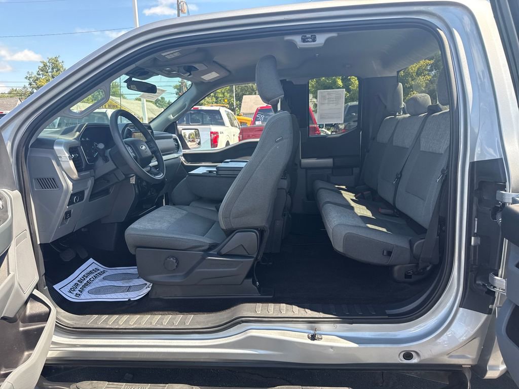 Used 2022 Ford F150 XLT image 24