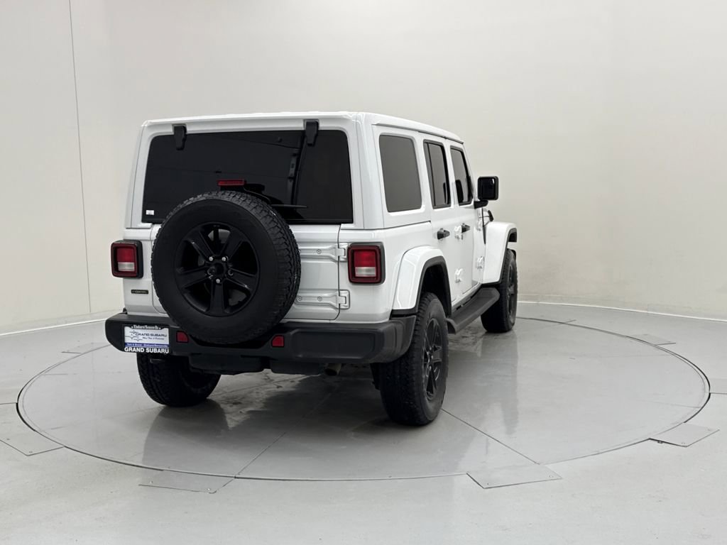 Used 2022 Jeep Wrangler Unlimited Sahara image 5