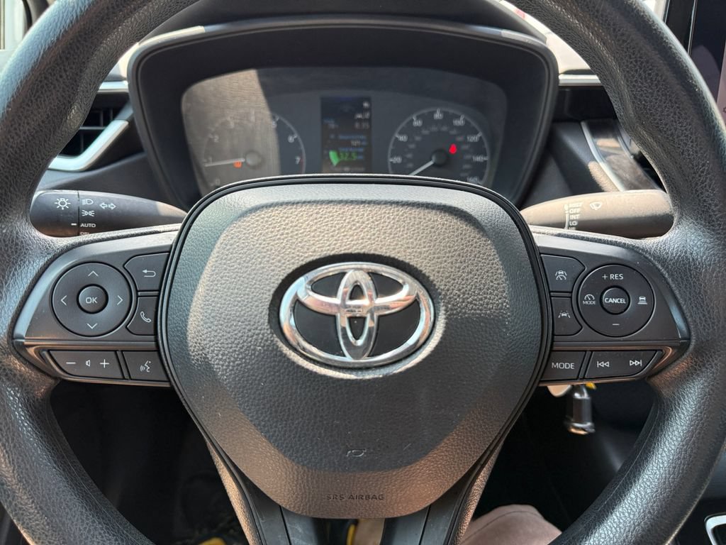 Certified 2024 Toyota Corolla LE FWD image 32