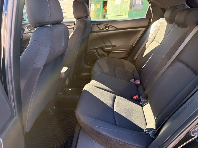 Used 2018 Honda Civic Sport image 25