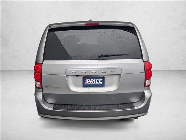 Used 2015 Dodge Grand Caravan SXT image 6