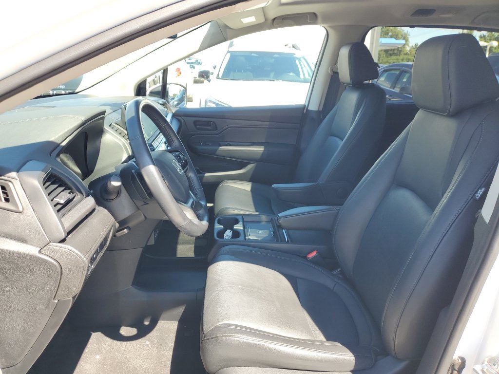 Certified 2025 Honda Odyssey EX-L image 9
