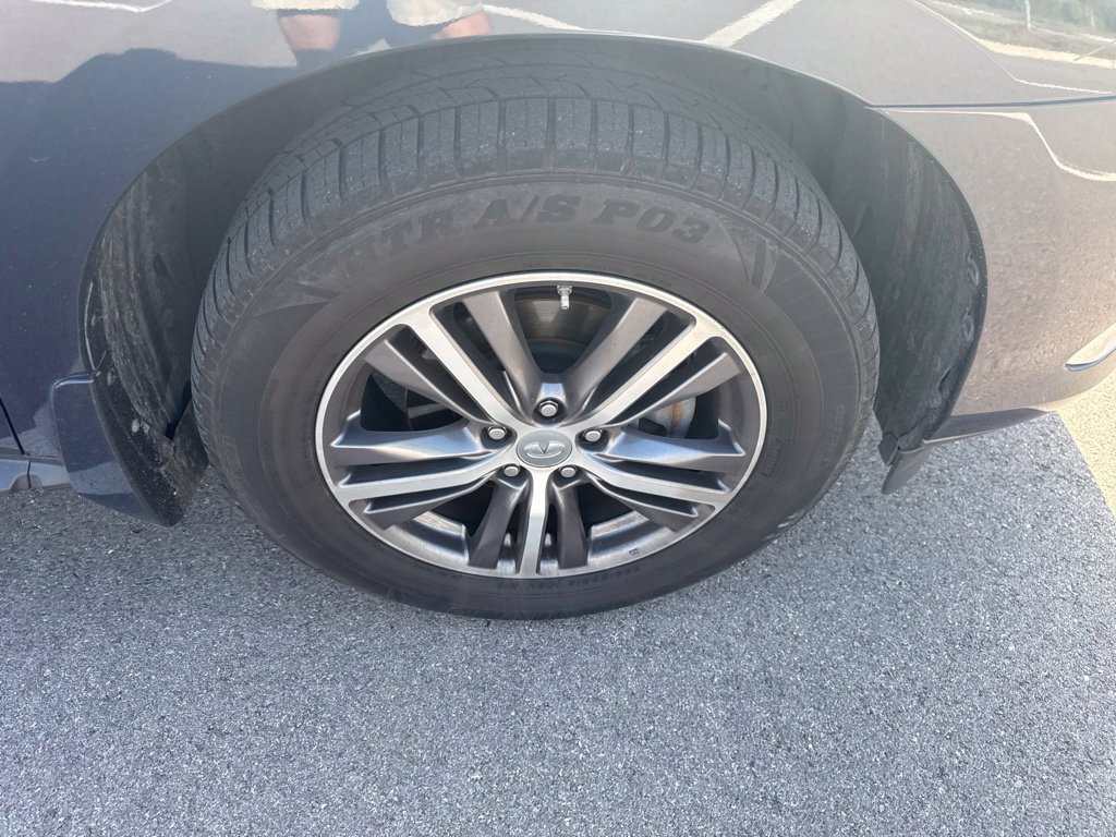 Used 2019 INFINITI QX60 Luxe w/ Essential Package AWD/4WD image 12