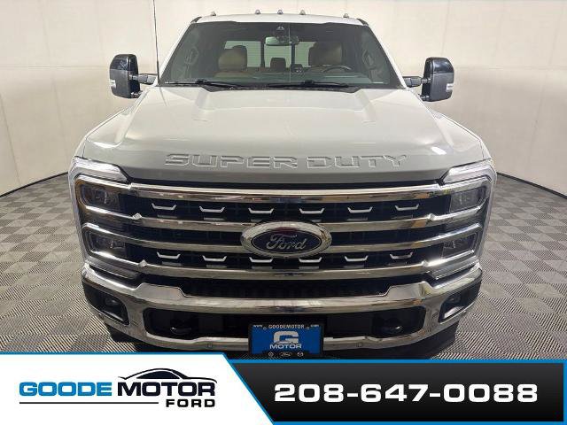 Certified 2025 Ford F350 Lariat w/ Lariat Ultimate Package AWD/4WD image 3