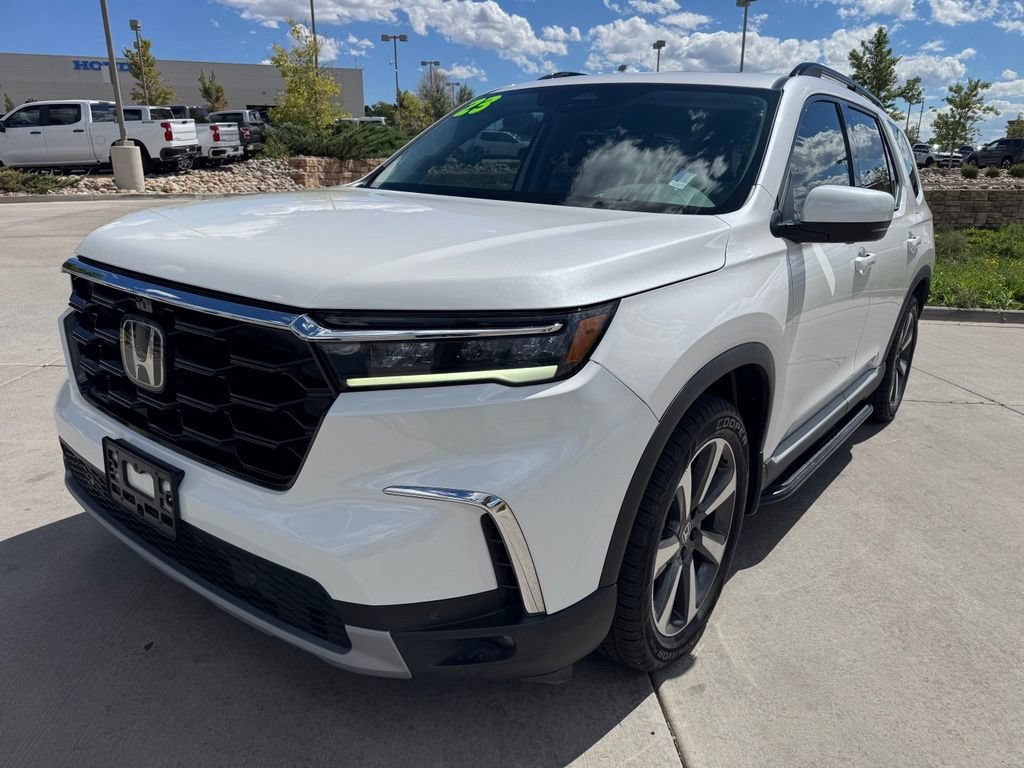 Used 2023 Honda Pilot Elite image 3