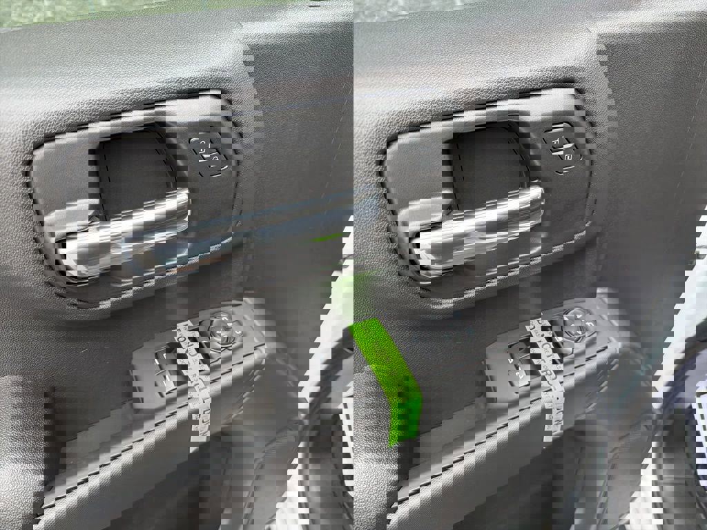 New 2026 Chevrolet Silverado 1500 Custom Trail Boss AWD/4WD image 18