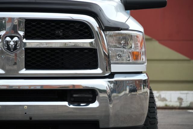 Used 2018 RAM 2500 Tradesman w/ Chrome Appearance Group AWD/4WD image 6