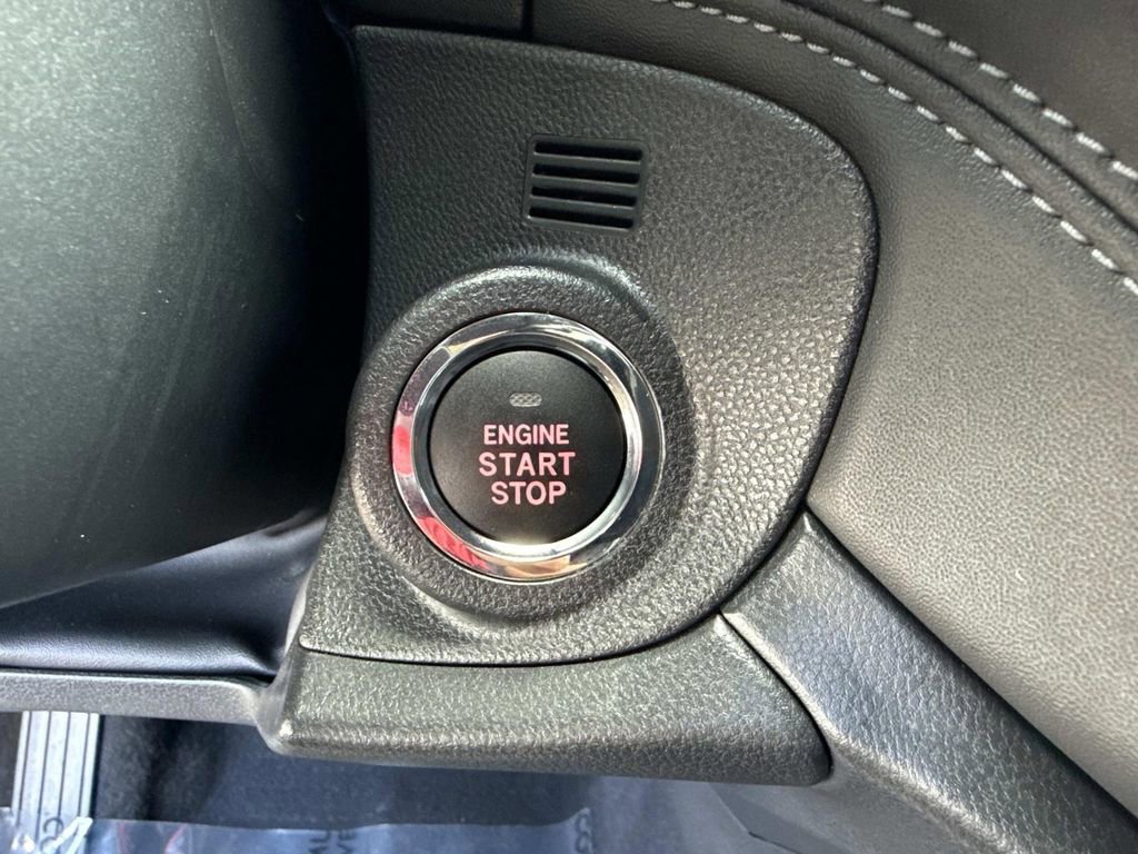 Used 2025 Subaru Outback Limited w/ Popular Package #2 image 32