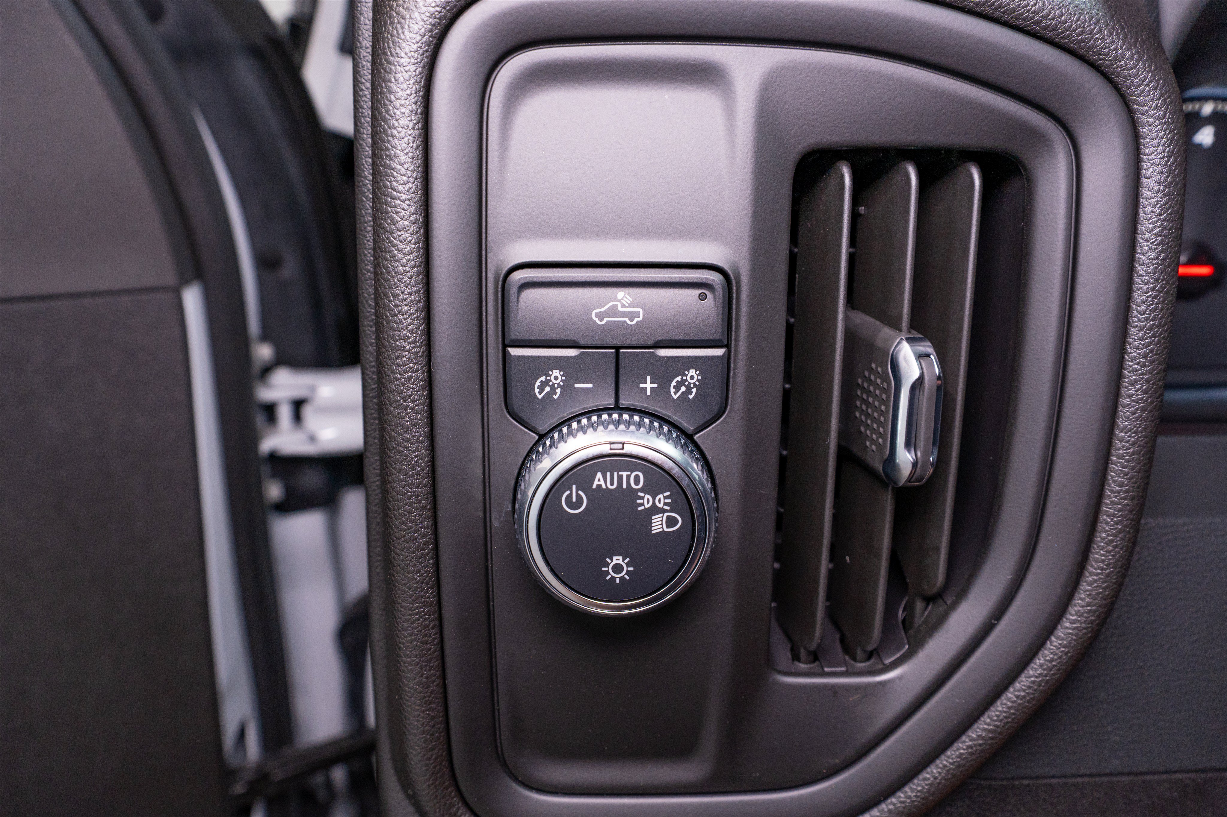 Used 2024 GMC Sierra 2500 Pro w/ Convenience Package RWD image 29