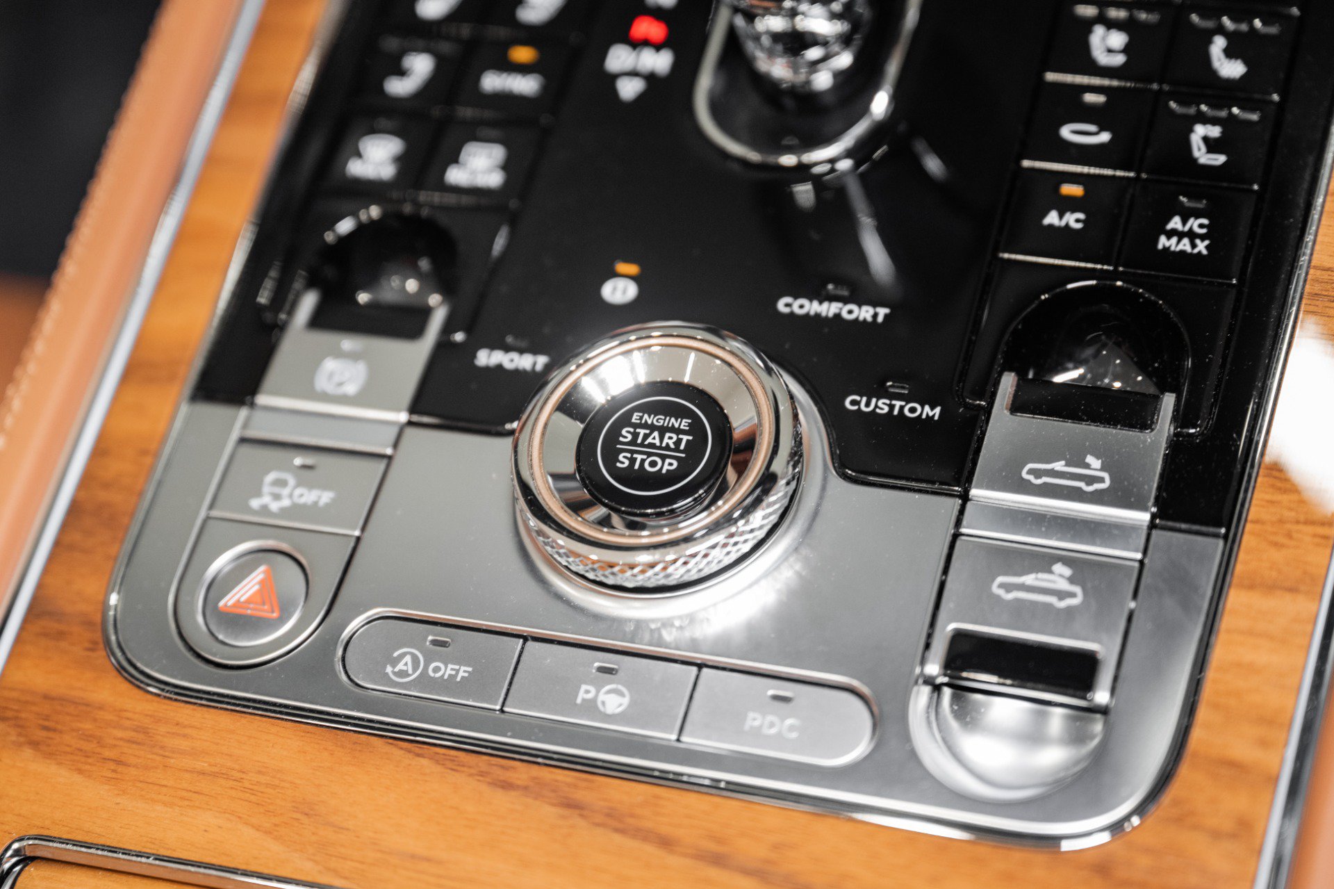 New 2024 Bentley Continental GT V8 AWD/4WD image 41