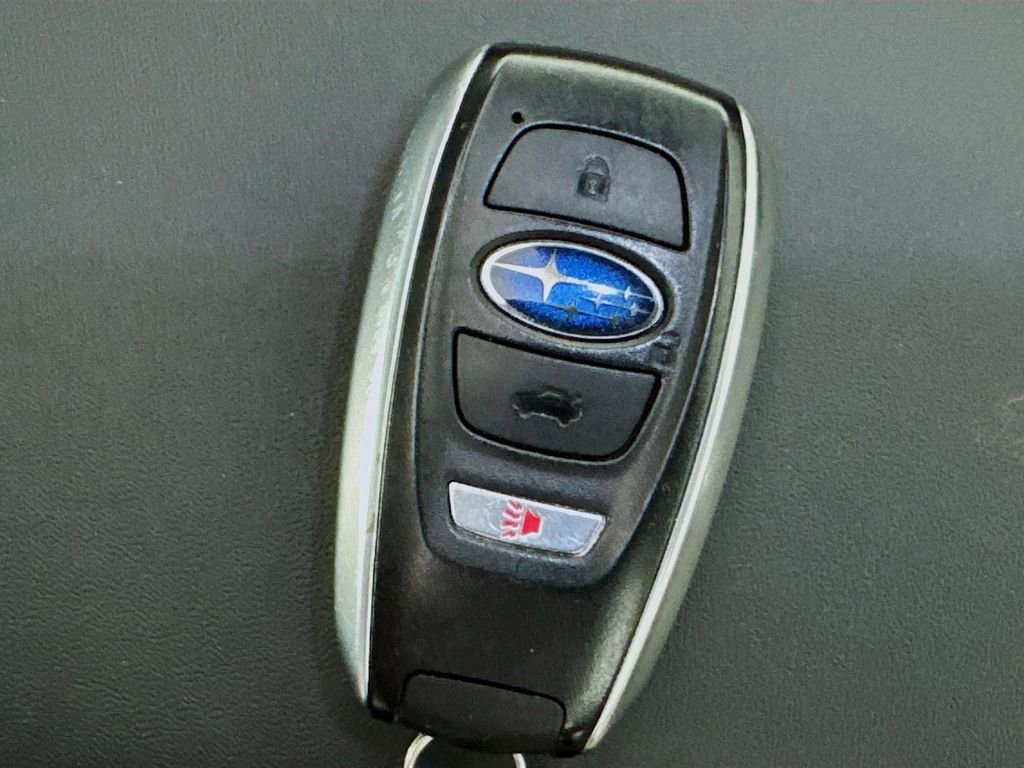 Used 2022 Subaru Ascent Limited w/ Technology Package image 41