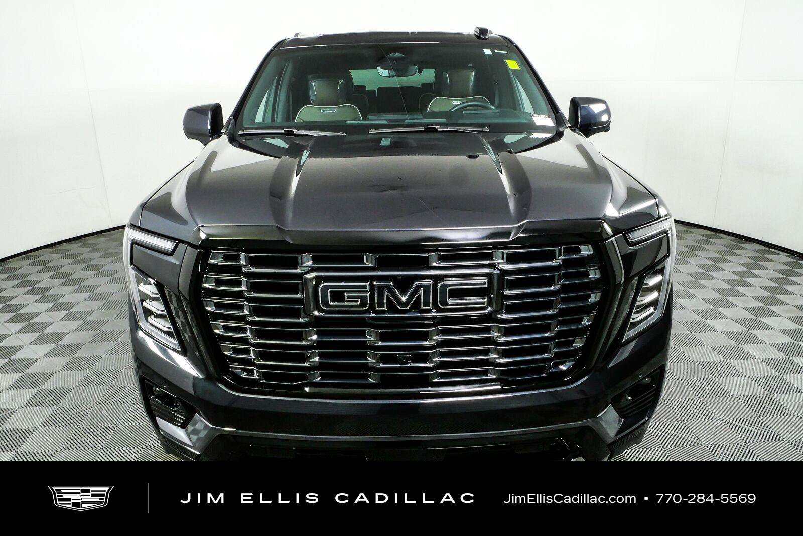 Used 2025 GMC Yukon Denali Ultimate AWD/4WD image 28